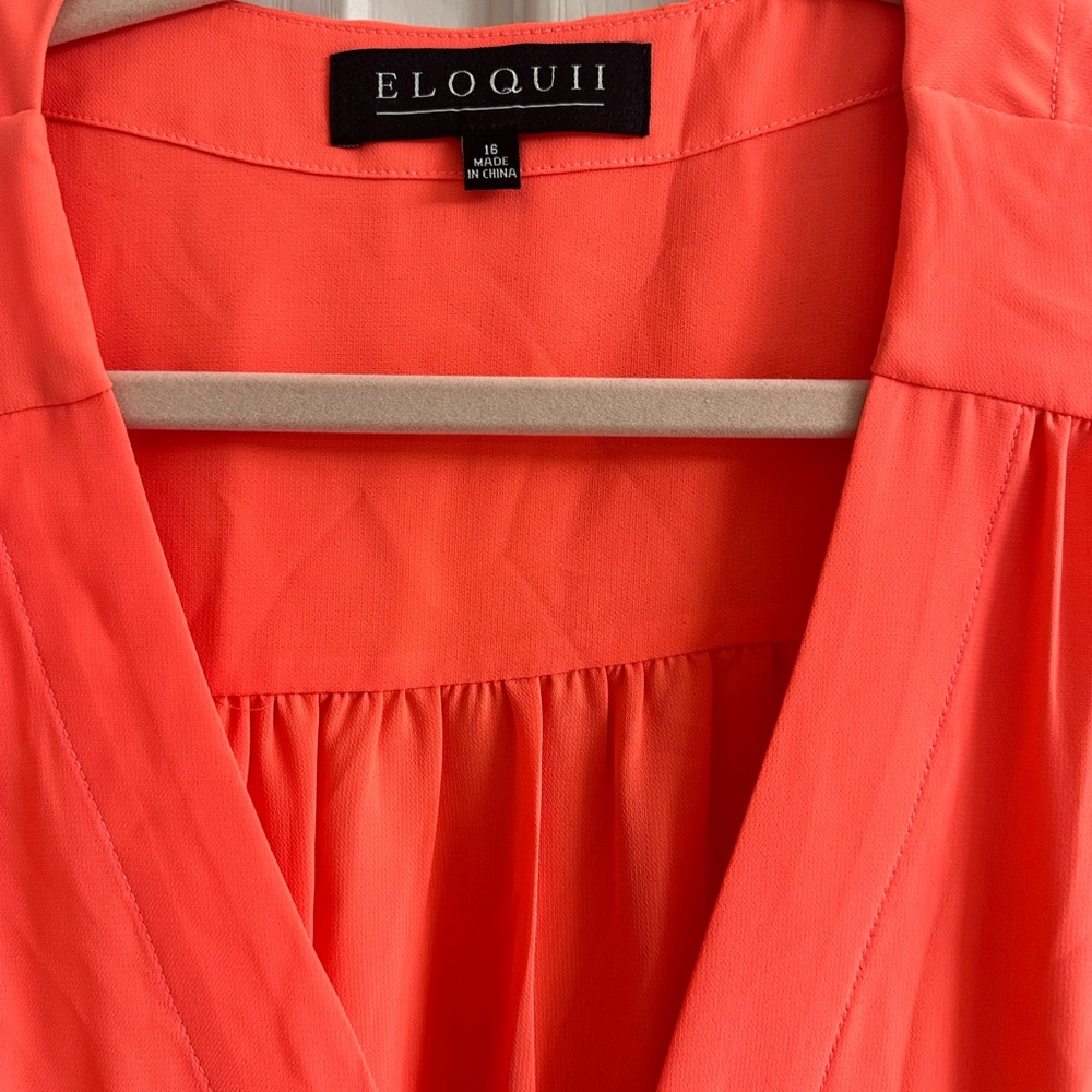 Gorgeous Eloquii orange top!